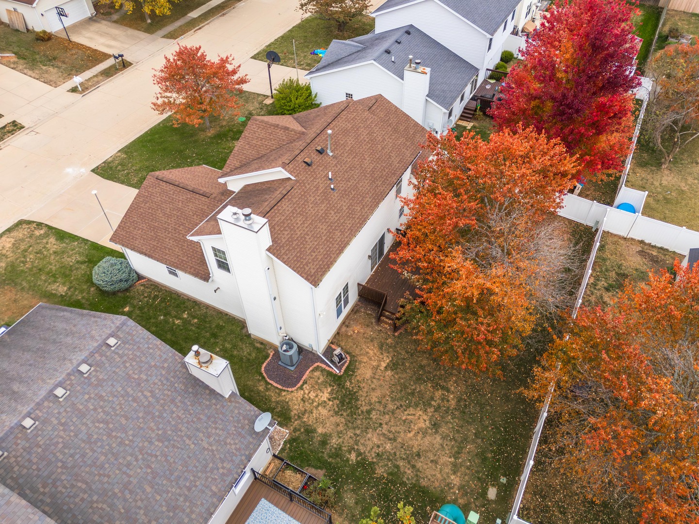 1015 Sawgrass Drive Normal, IL 61761 - Photo 4 of 60