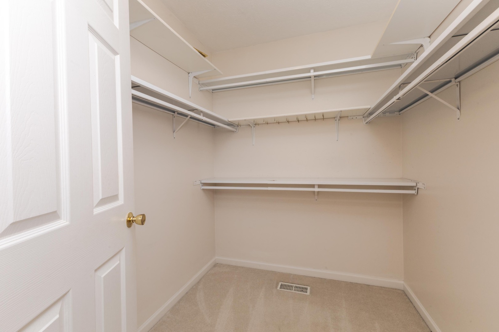 1015 Sawgrass Drive Normal, IL 61761 - Photo 42 of 60