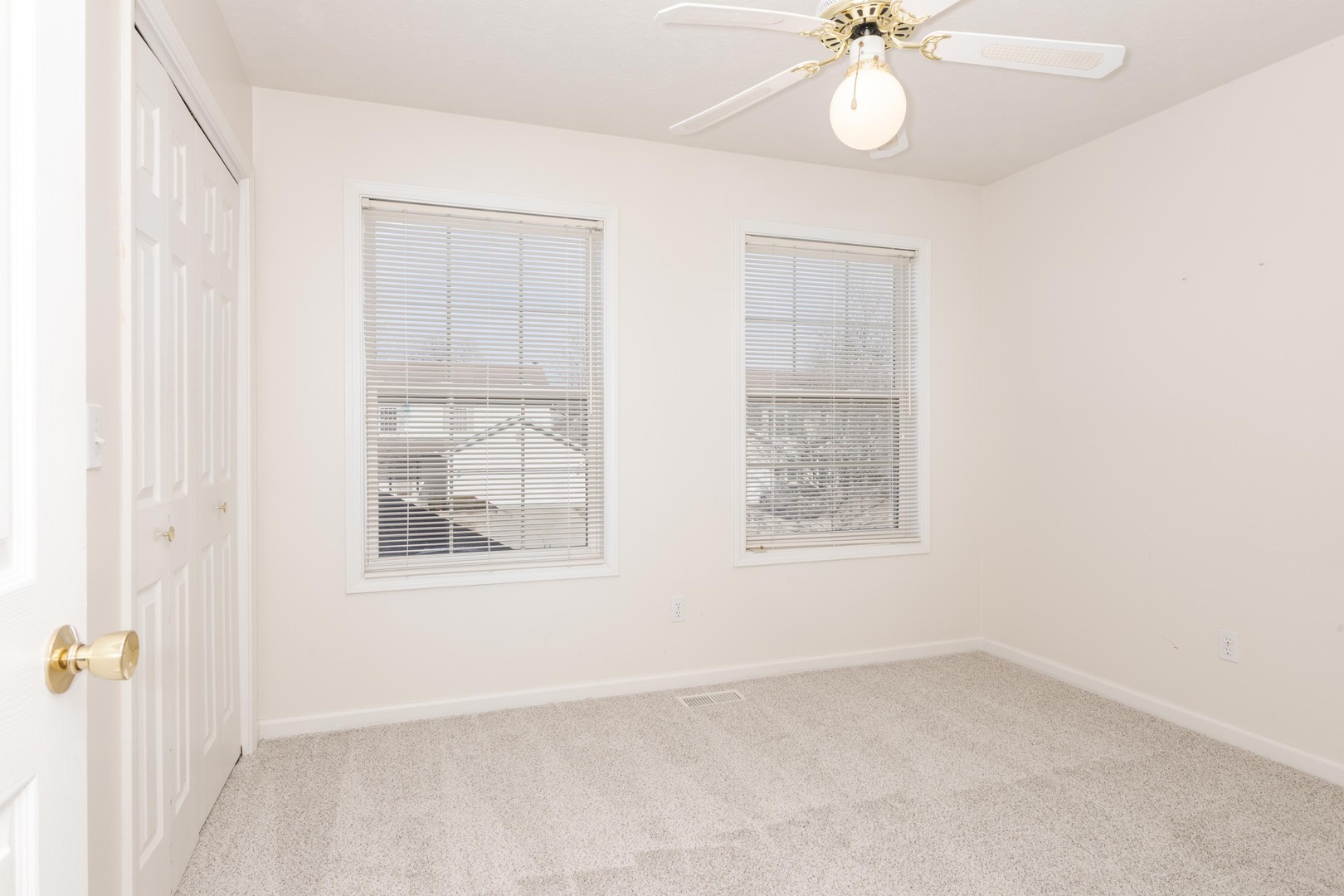 1015 Sawgrass Drive Normal, IL 61761 - Photo 43 of 60