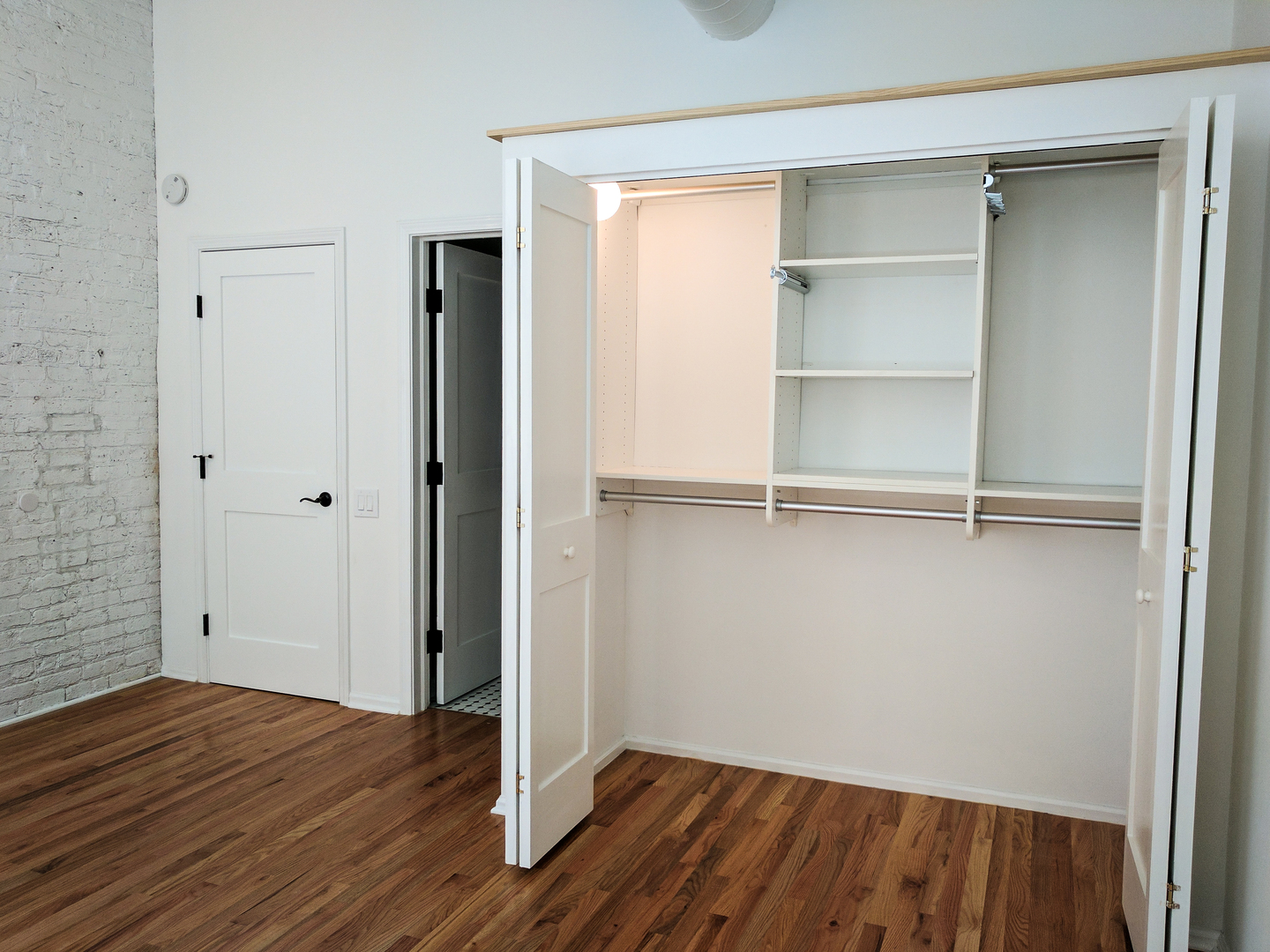 312 North May Street, Unit 4H Chicago, IL 60607 - Photo 10 of 24 Gallery Image 10