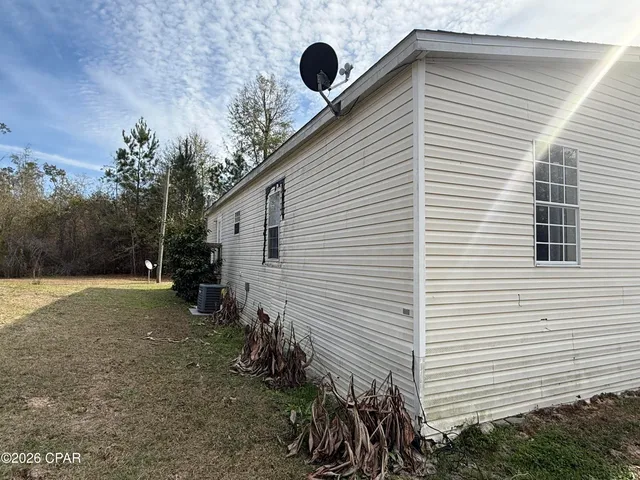 $104,900 | 7868 Home Front Road, Sneads, FL 32460