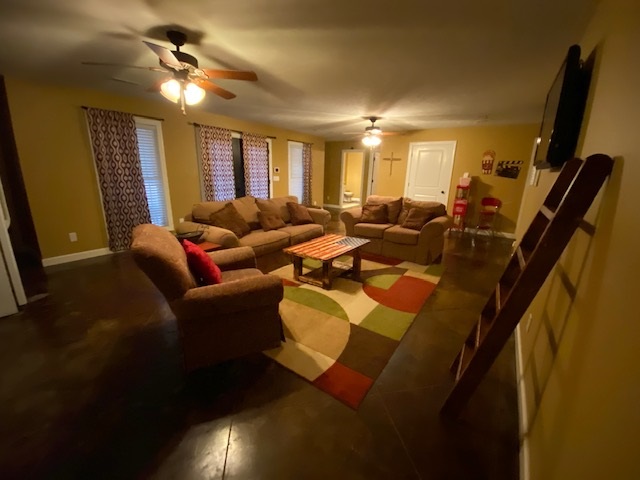 1640 Oak Grove Road Savannah, TN 38372 - Photo 22 of 25 Gallery Image 22