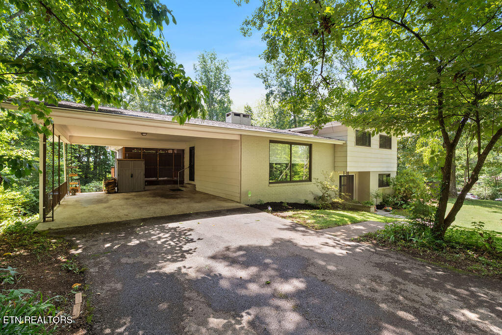 853 West Outer Drive Oak Ridge, TN 37830 - Photo 57 of 59 Front View