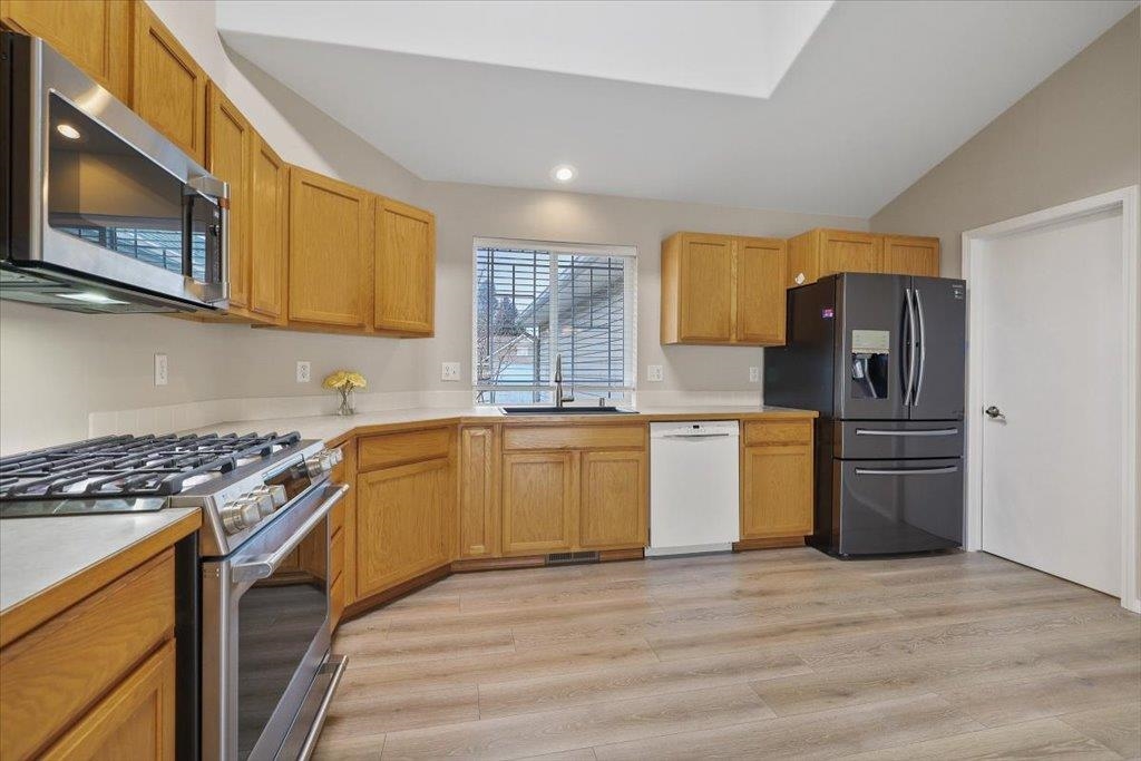 721 South McMillan Road Spokane Valley, WA 99016 - Photo 16 of 35