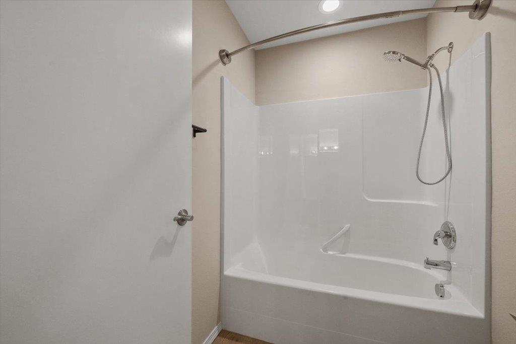 721 South McMillan Road Spokane Valley, WA 99016 - Photo 20 of 35