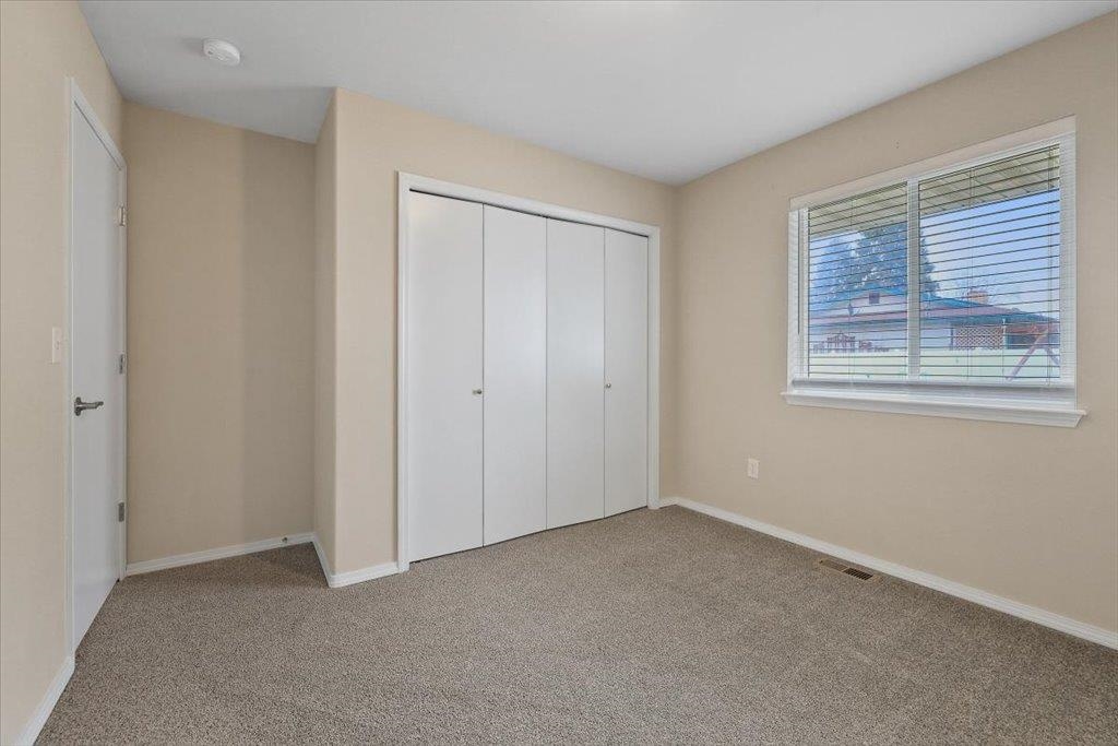 721 South McMillan Road Spokane Valley, WA 99016 - Photo 26 of 35