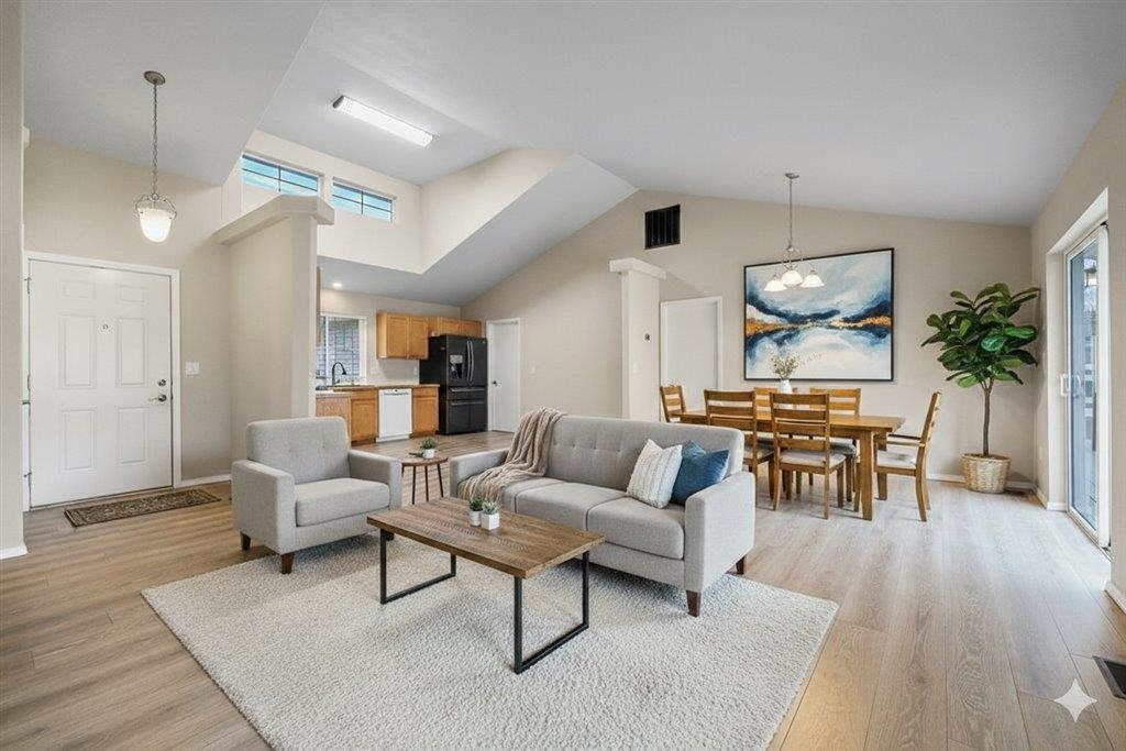 721 South McMillan Road Spokane Valley, WA 99016 - Photo 10 of 35