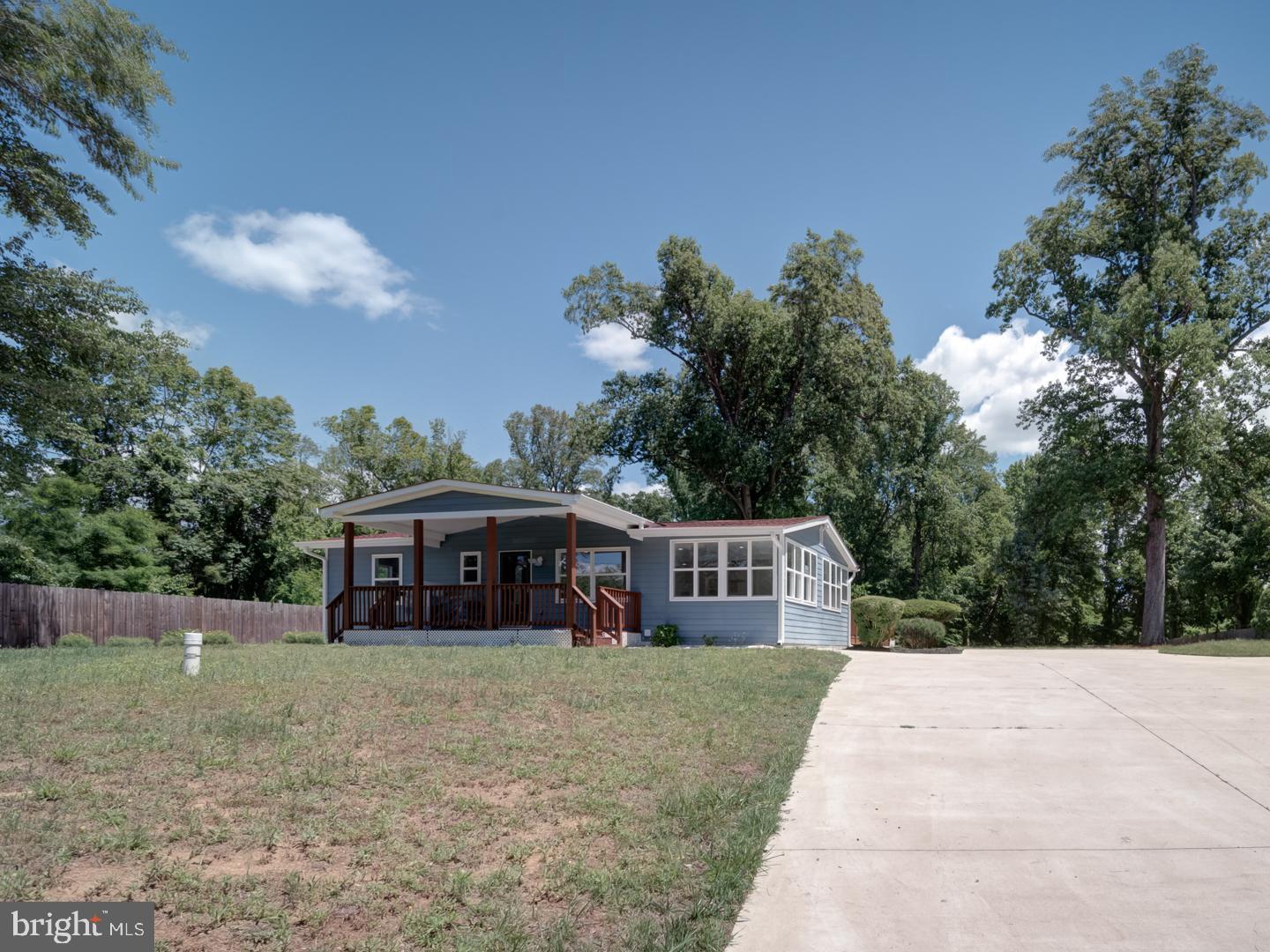 5463 Sands Road Lothian, MD 20711 - Photo 6 of 53 Gallery Image 6