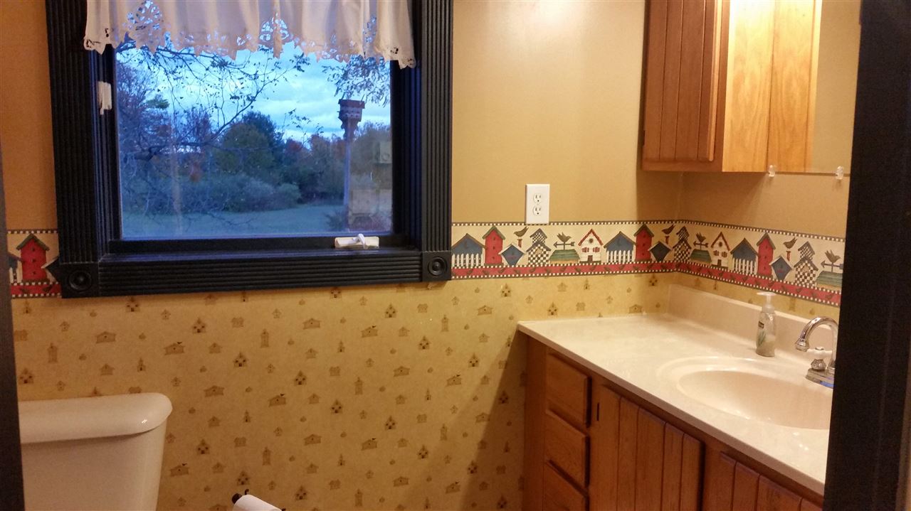 11840 Brown Road Charlevoix, MI 49720 - Photo 7 of 24 1868945-6.JPG