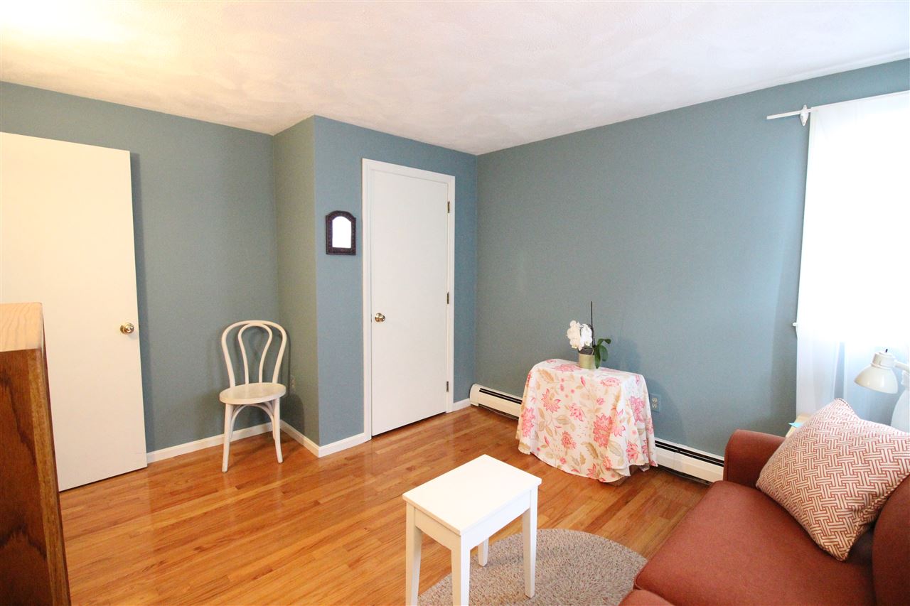 14 Gail Road Merrimack, NH 03054 - Photo 21 of 37