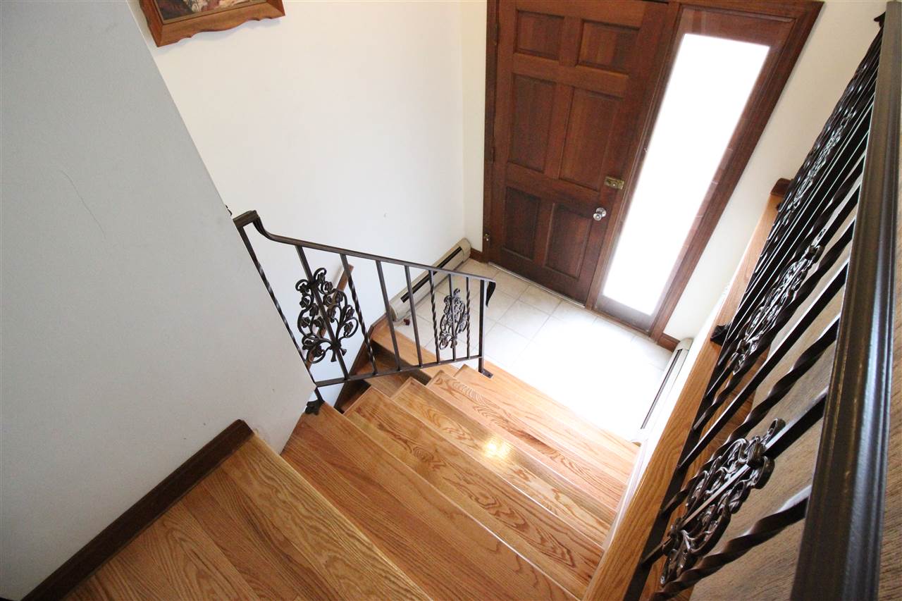 14 Gail Road Merrimack, NH 03054 - Photo 25 of 37