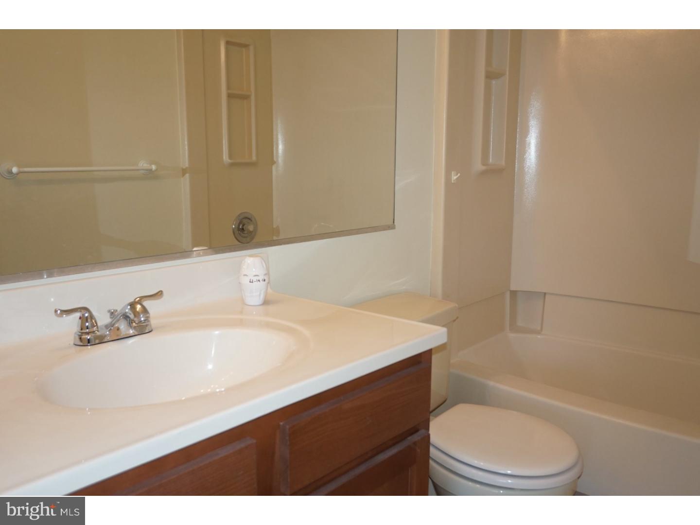 4905 A Dunbarton Road Mount Laurel, NJ 08054 - Photo 7 of 10