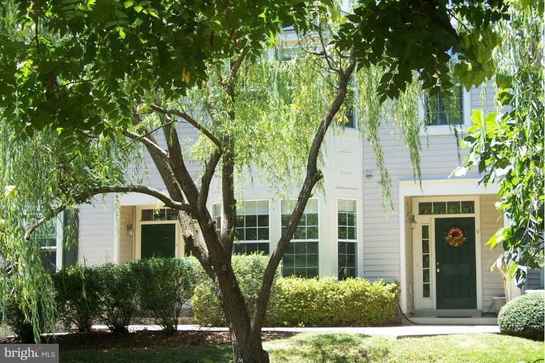 1305 Windleaf Drive, Unit 176 Reston, VA 20194 - Photo 1 of 28 Exterior (Main)