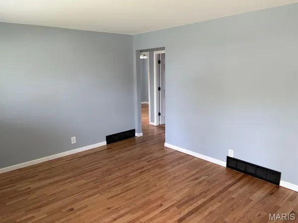 $1,350 | 2413 Chesstal Street, St. Charles, MO 63301