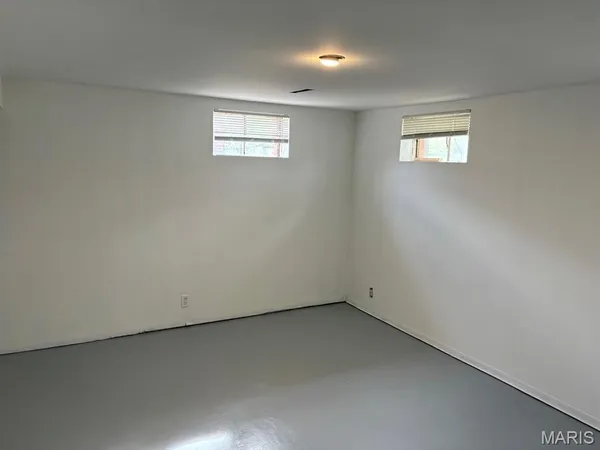 $1,350 | 2413 Chesstal Street, St. Charles, MO 63301