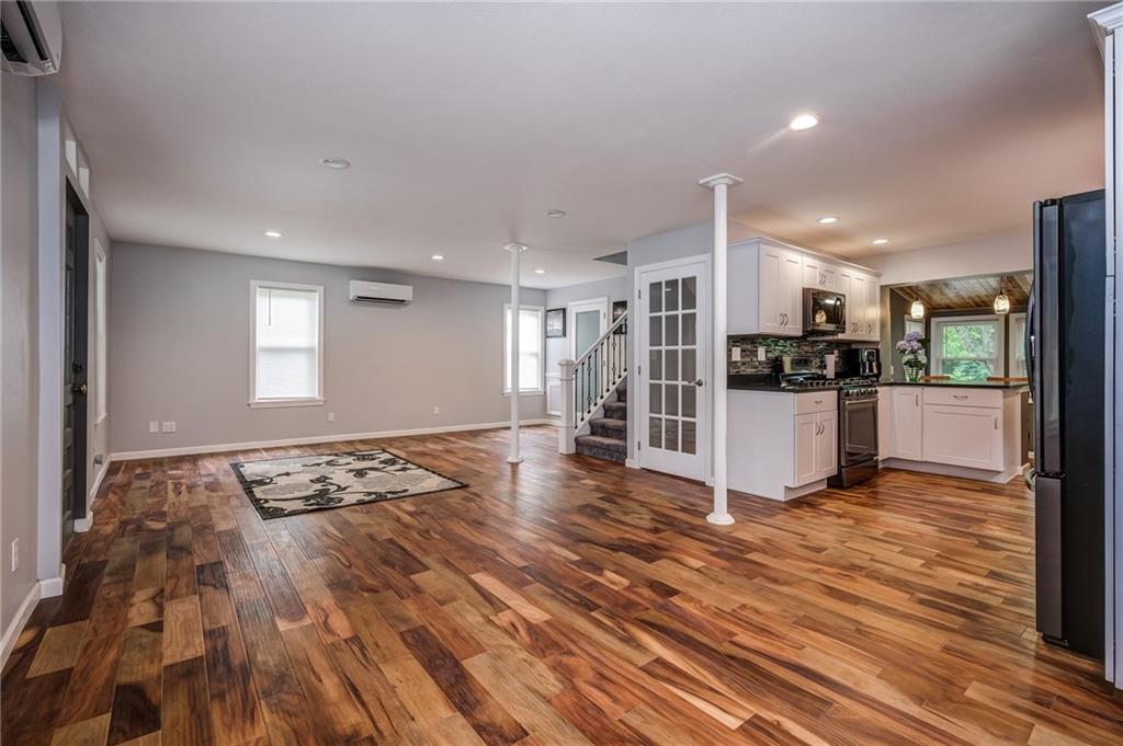 52 Old Plank Road Butler, PA 16001 - Photo 3 of 25 Gallery Image 3