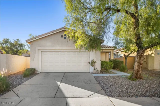 $1,995 | 413 Magnolia Arbor Street, Las Vegas, NV 89144