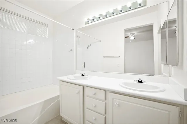 $1,995 | 413 Magnolia Arbor Street, Las Vegas, NV 89144