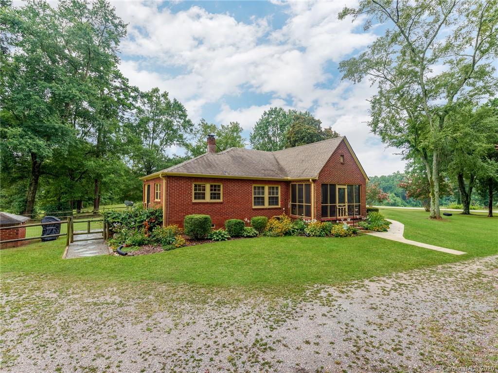 360 Burrage Road Northeast Concord, NC 28025 - Photo 3 of 30 Gallery Image 3