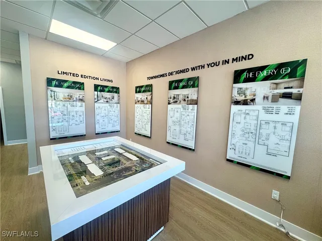 $580,990 | 6092 Barbara Circle, Naples, FL 34112