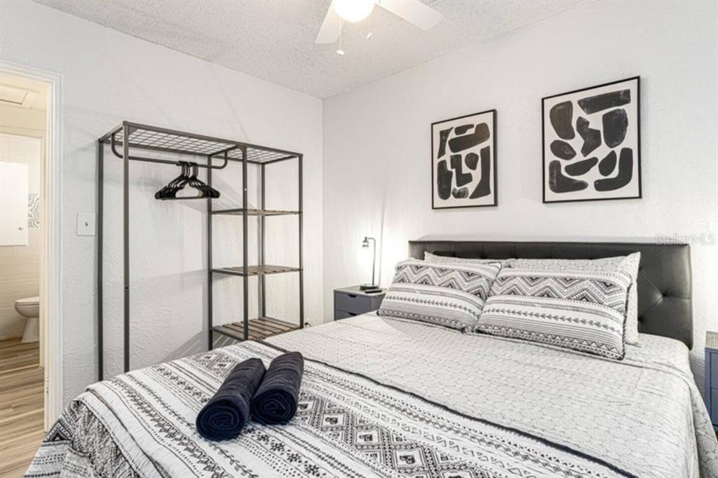 1214 North Pine Hills Road Orlando, FL 32808 - Photo 19 of 36