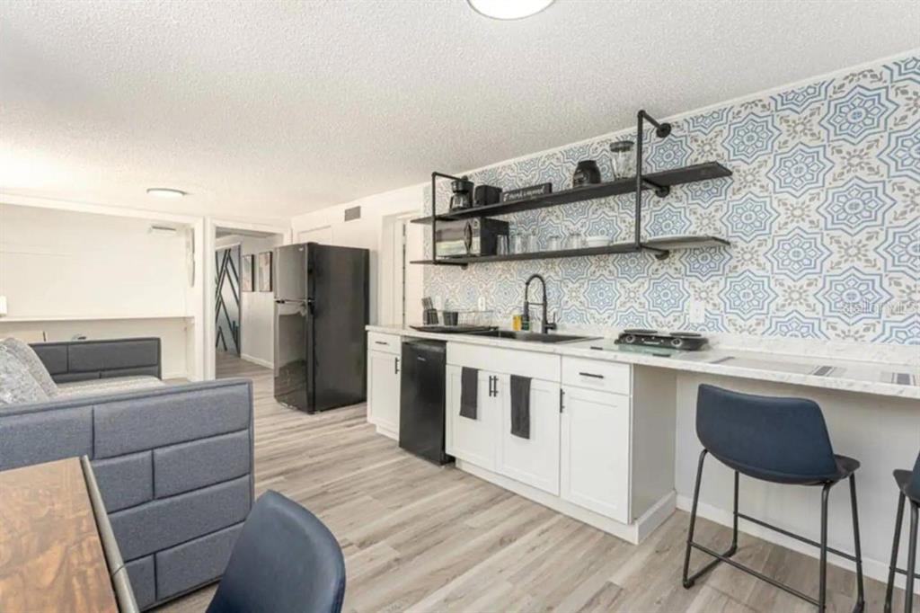 1214 North Pine Hills Road Orlando, FL 32808 - Photo 28 of 36