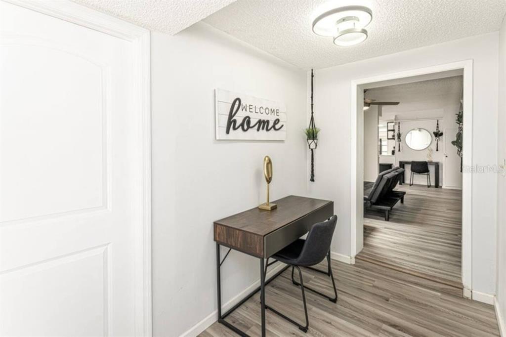 1214 North Pine Hills Road Orlando, FL 32808 - Photo 3 of 36