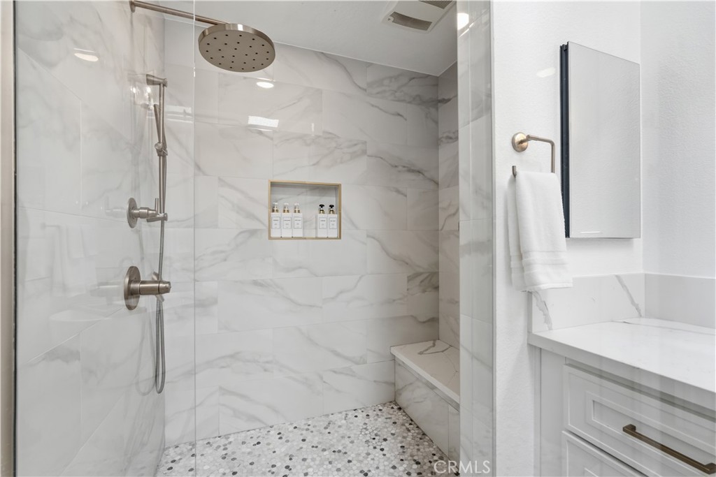 6257 Riviera Circle Long Beach, CA 90815 - Photo 18 of 55