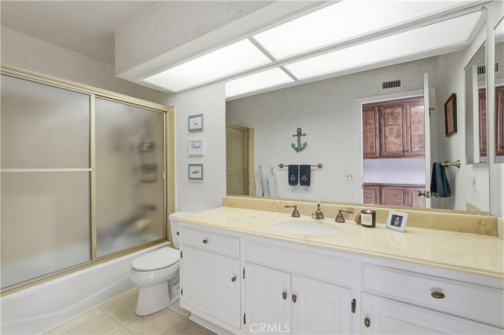 6257 Riviera Circle Long Beach, CA 90815 - Photo 39 of 55