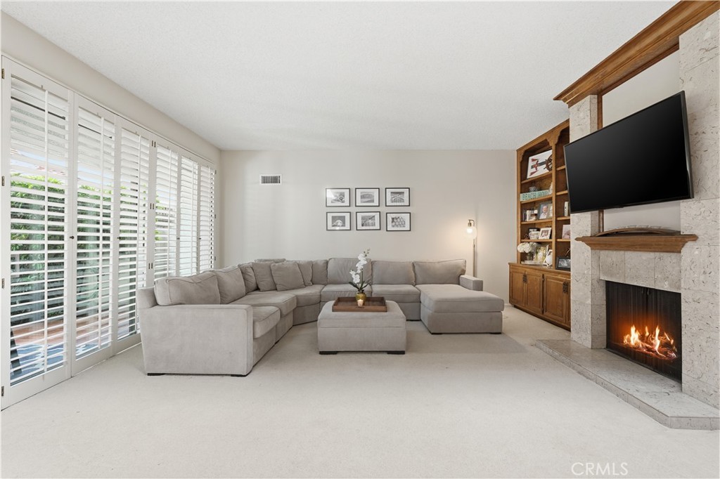 6257 Riviera Circle Long Beach, CA 90815 - Photo 4 of 55 Fireplace virtually edited
