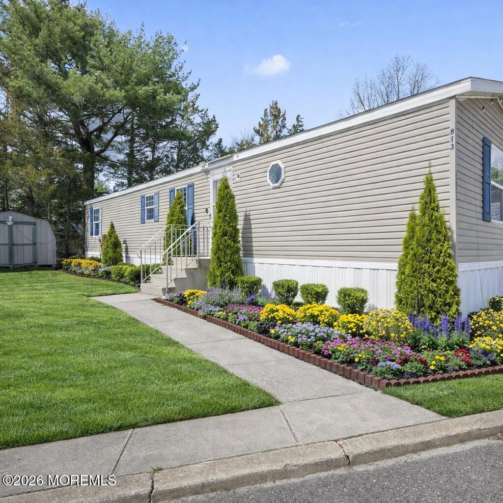 813 North Street Jackson, NJ 08527 - Photo 3 of 17 NorthSt-Landscaped