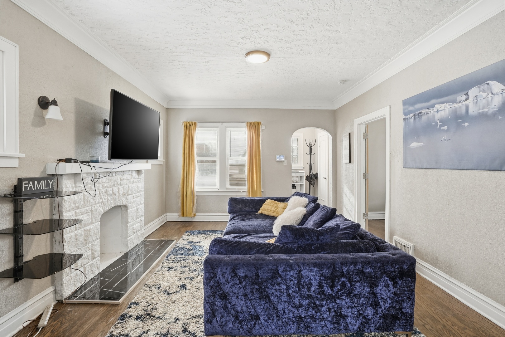 126 Warren Street Calumet City, IL 60409 - Photo 4 of 23