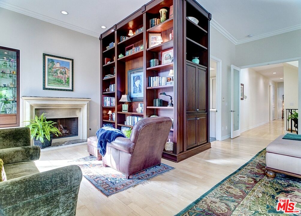 121 Ketch Mall Marina del Rey, CA 90292 - Photo 23 of 39 a living room with furniture and a fireplace