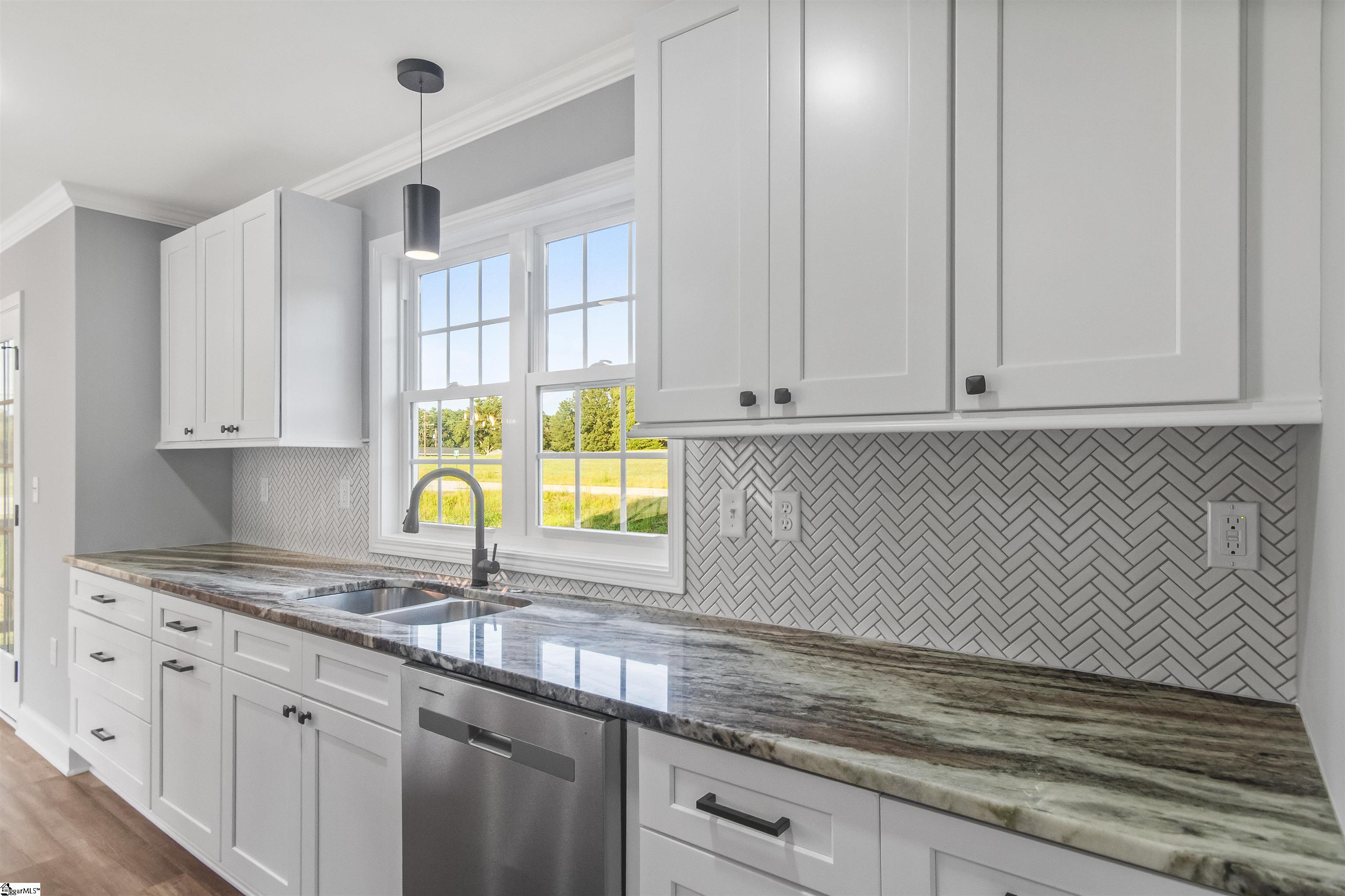 305 Tribble Street Honea Path, SC 29654 - Photo 13 of 28