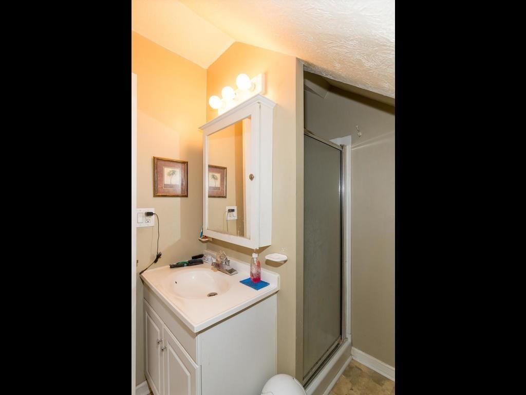 37 South Post Road Indianapolis, IN 46229 - Photo 15 of 17 Gallery Image 15