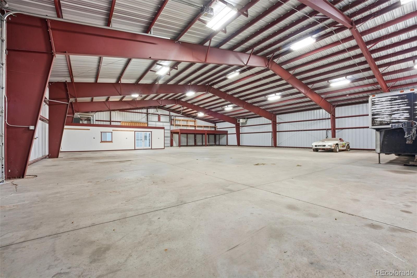 10350 Hodgen Road Colorado Springs, CO 80908 - Photo 5 of 50