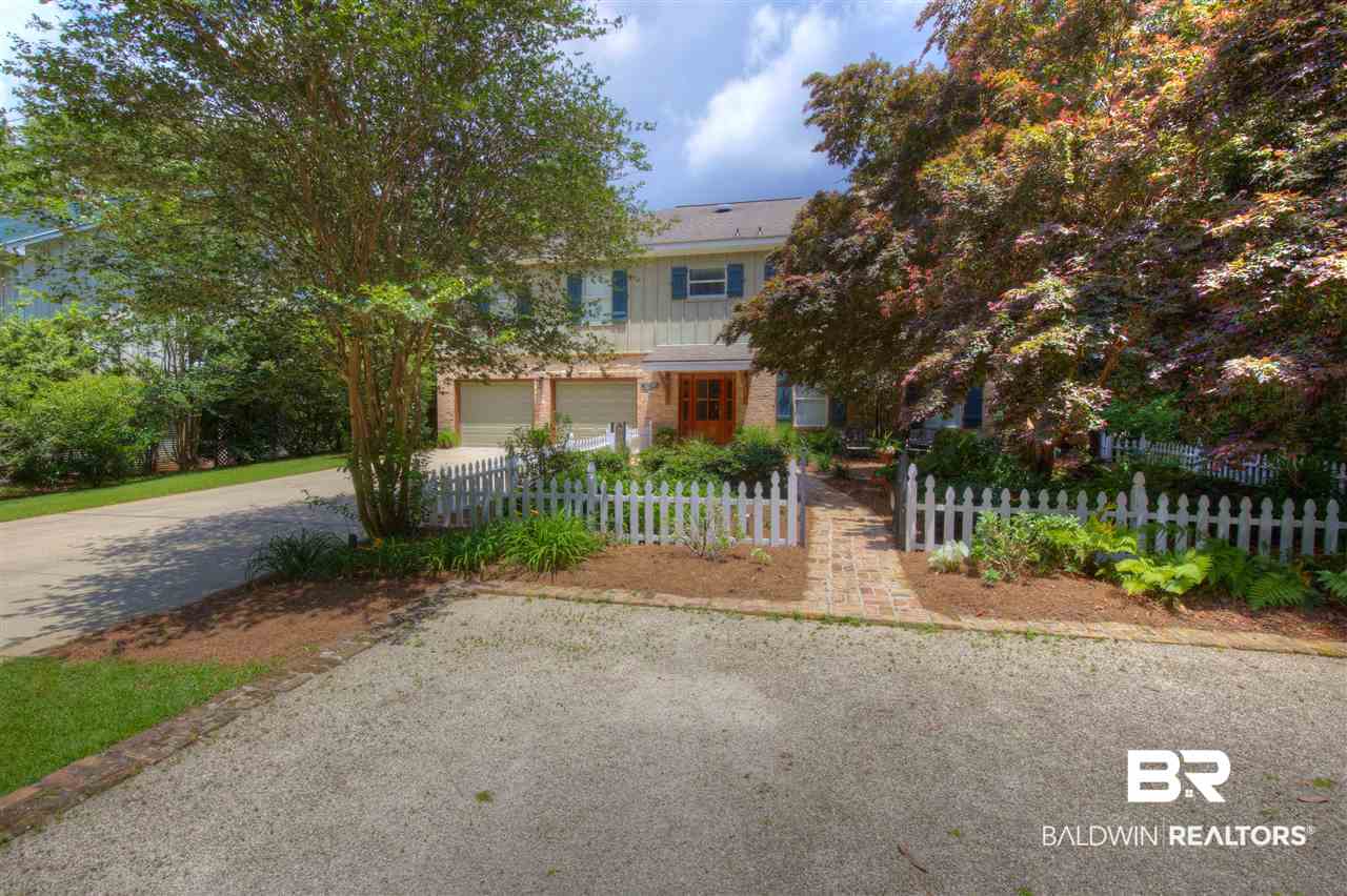 12495 A Myrtle Street Fairhope, AL 36532 - Photo 2 of 43