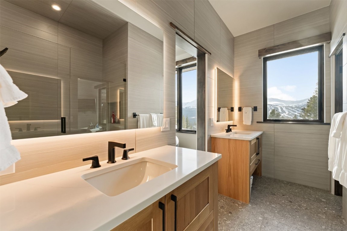 67 Marys Ridge Lane Breckenridge, CO 80424 - Photo 21 of 35 a view of bathroom with dual sinks