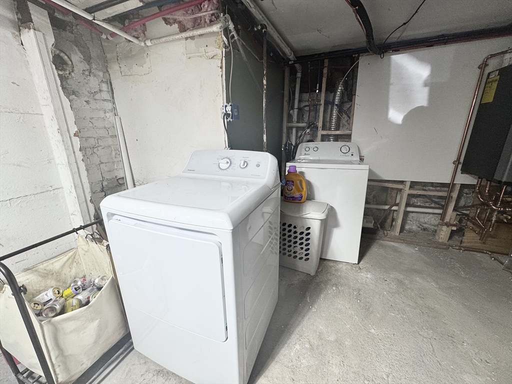 18 Webster Street, Unit 2 Newton, MA 02465 - Photo 15 of 15