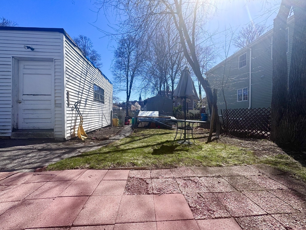 18 Webster Street, Unit 2 Newton, MA 02465 - Photo 5 of 15