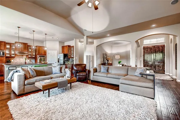 $3,500 | 21817 Agarito Lane, Spicewood, TX 78669