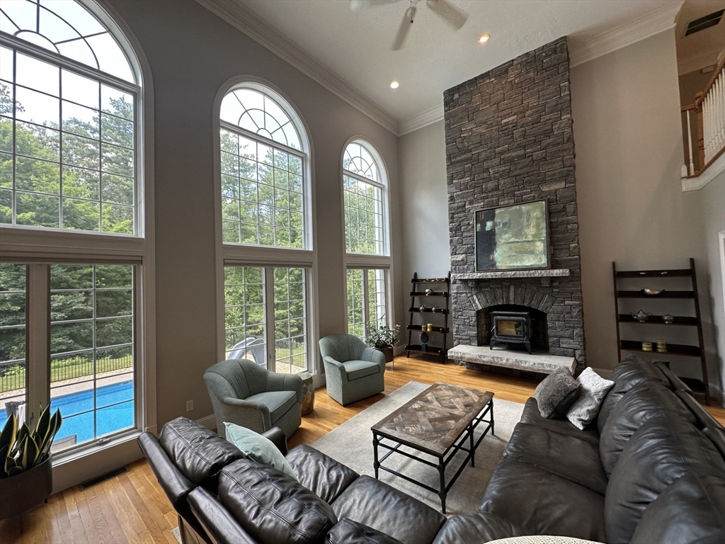 220 Newtown Road Acton, MA 01720 - Photo 1 of 42