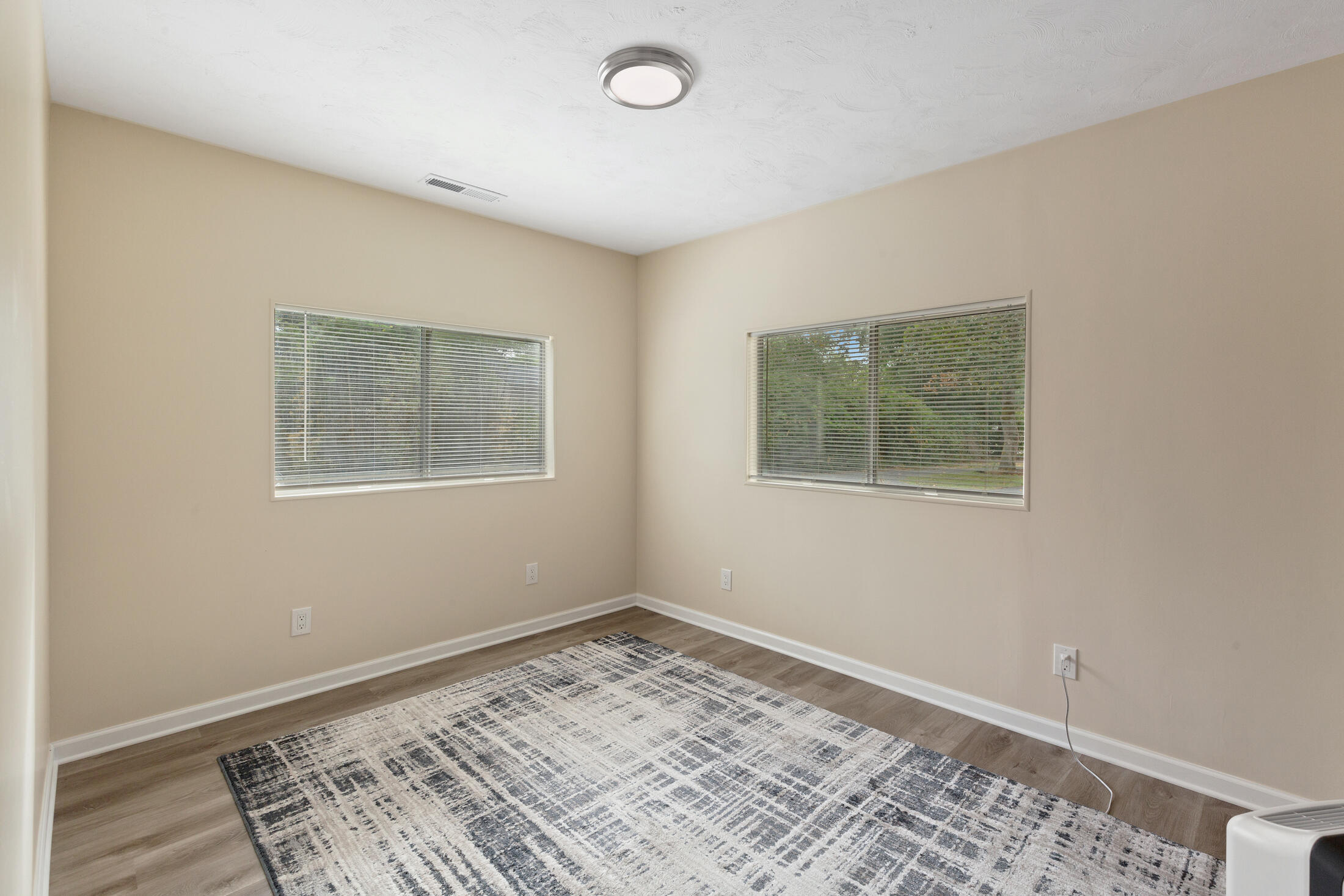 444 Walker Road Grants Pass, OR 97527 - Photo 34 of 59 125A7329