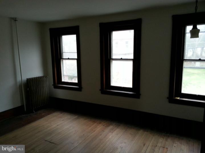412 Bridge Street Spring City, PA 19475 - Photo 7 of 13 Bedroom - Main
