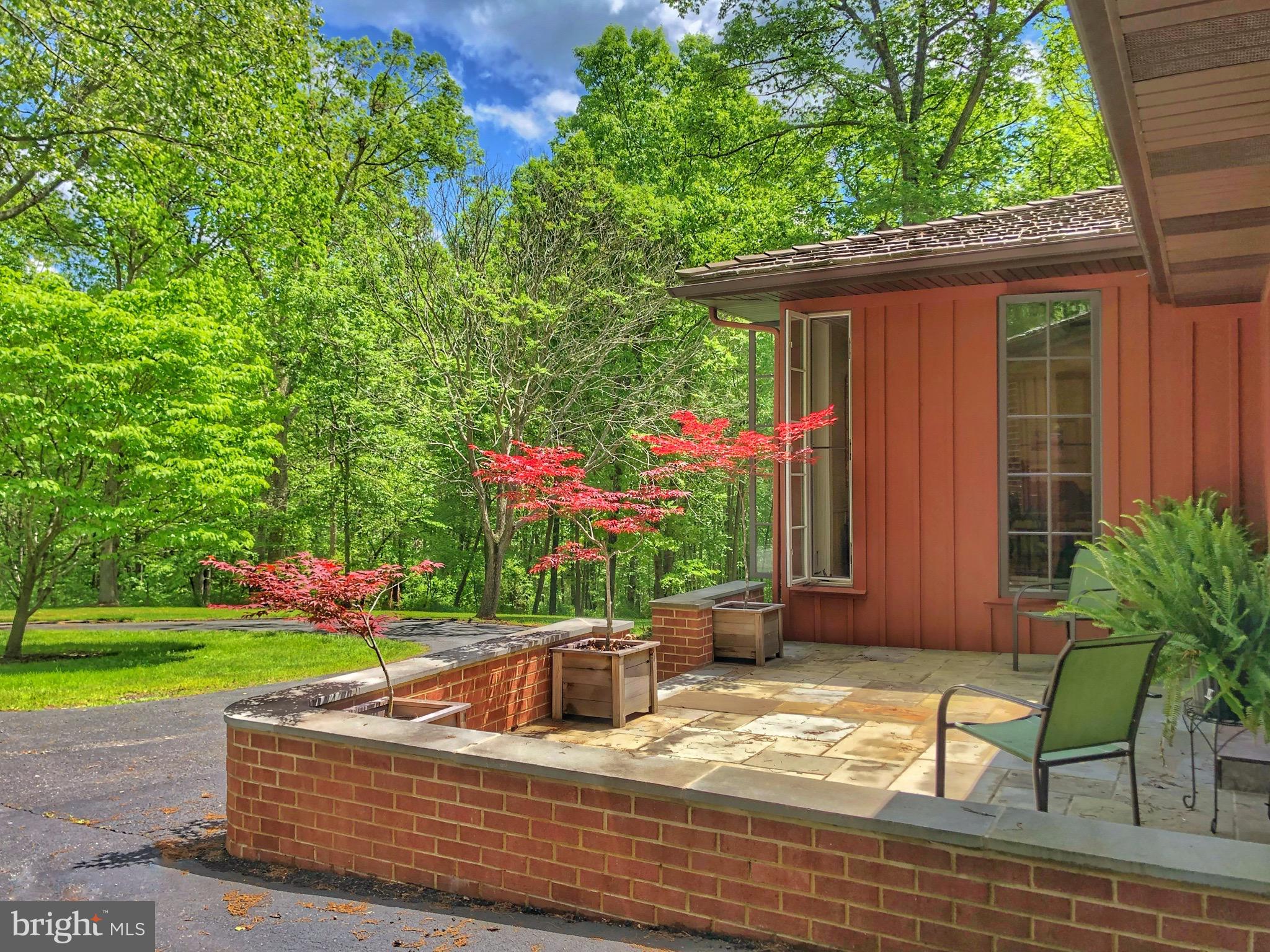 108 Grandview Road Washington, VA 22747 - Photo 1 of 46