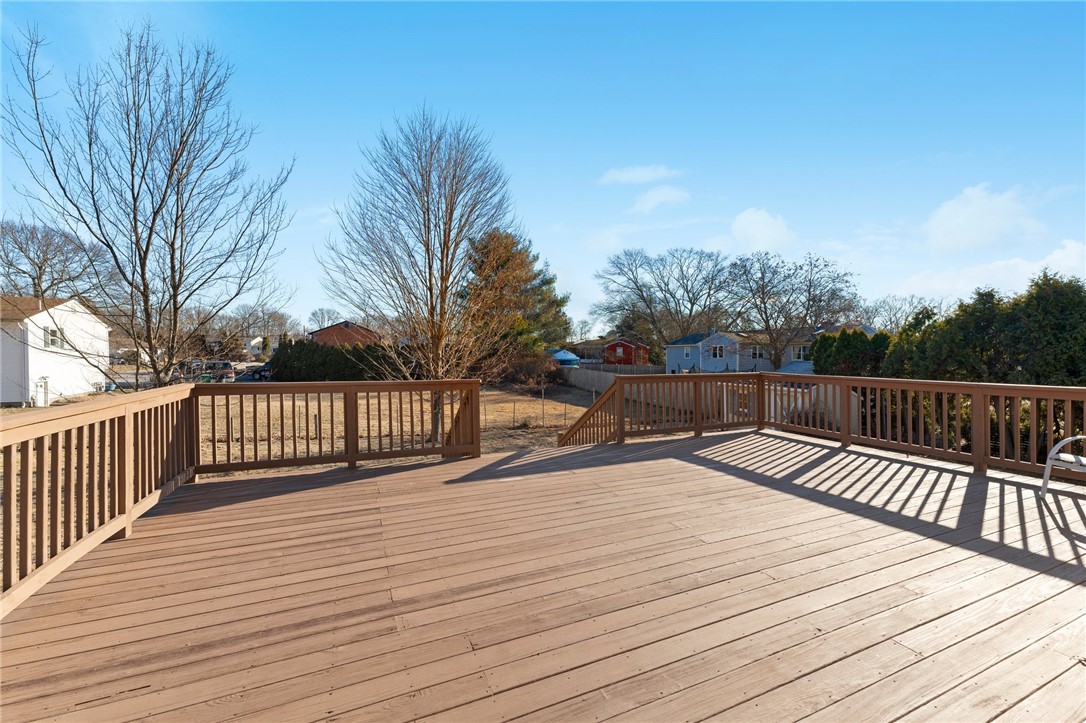 110 Oak Tree Avenue Warwick, RI 02886 - Photo 21 of 22