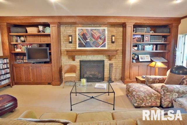387 East High Point Road Peoria, IL 61614 - Photo 22 of 36 Gallery Image 22