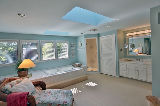 387 East High Point Road Peoria, IL 61614 - Photo 26 of 36 Gallery Image 26