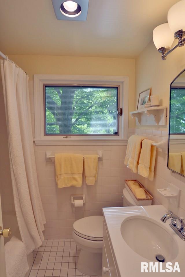 387 East High Point Road Peoria, IL 61614 - Photo 31 of 36 Gallery Image 31