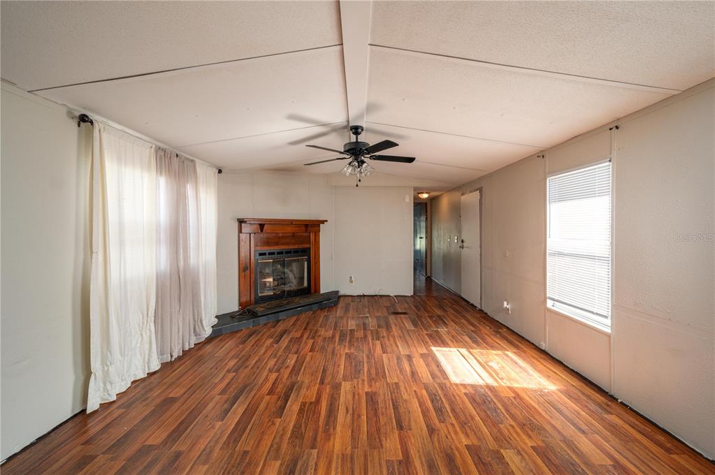 111 Vaughn Road Winter Haven, FL 33880 - Photo 8 of 32 Gallery Image 8